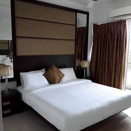 Aston Luxury Apartments 콜롬보 외부 사진
